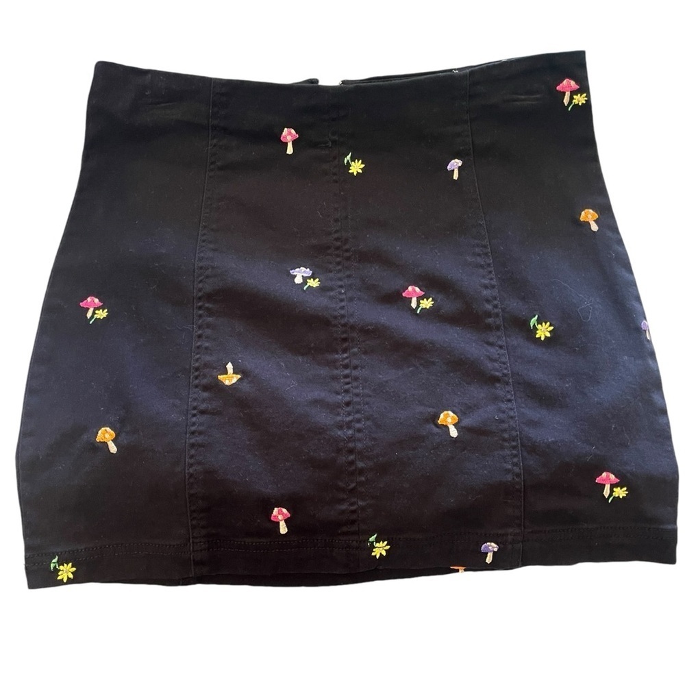 Tinseltown Mushroom Skirt - Size Large